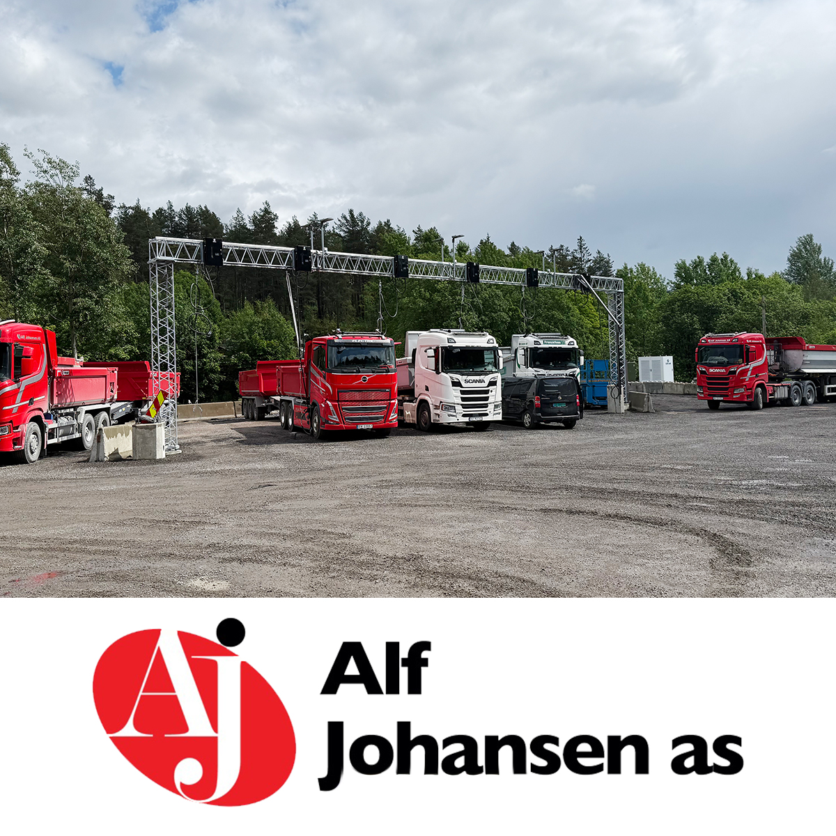 Ladesystem fra EMES i bruk hos kunde, der flere elektriske lastebiler lades samtidig på anlegget